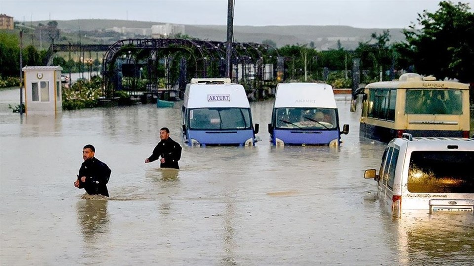 Ankara bir yılda aldığı yağışın yarısını 5 günde aldı - 1