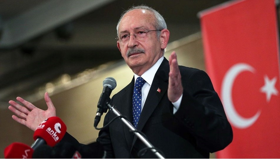 Kılıçdaroğlu'na yumruk atan sanığa 3 yıl 10 ay hapis talebi