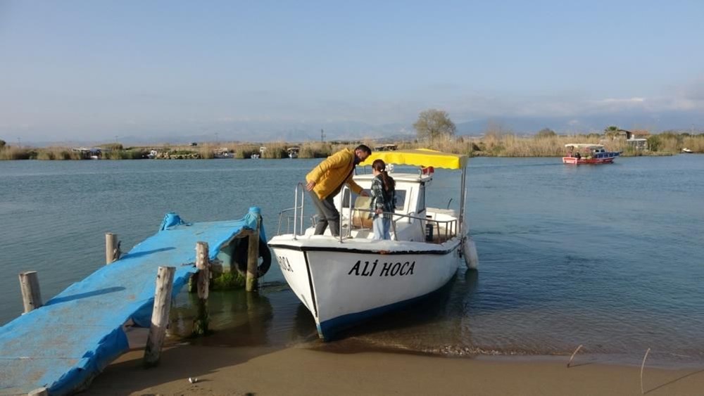 Kuzu
balığı tuttuğunu sandı, oltanın ucundan köpek balığı çıktı - 1