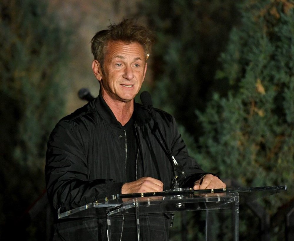 Sean Penn: Aşısız olmak birinin yüzüne silah doğrultmak gibi - 5