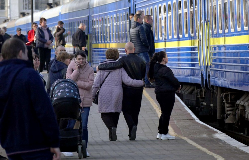 Odessa'dan ayrılmak isteyenler tren istasyonuna akın etti - 10