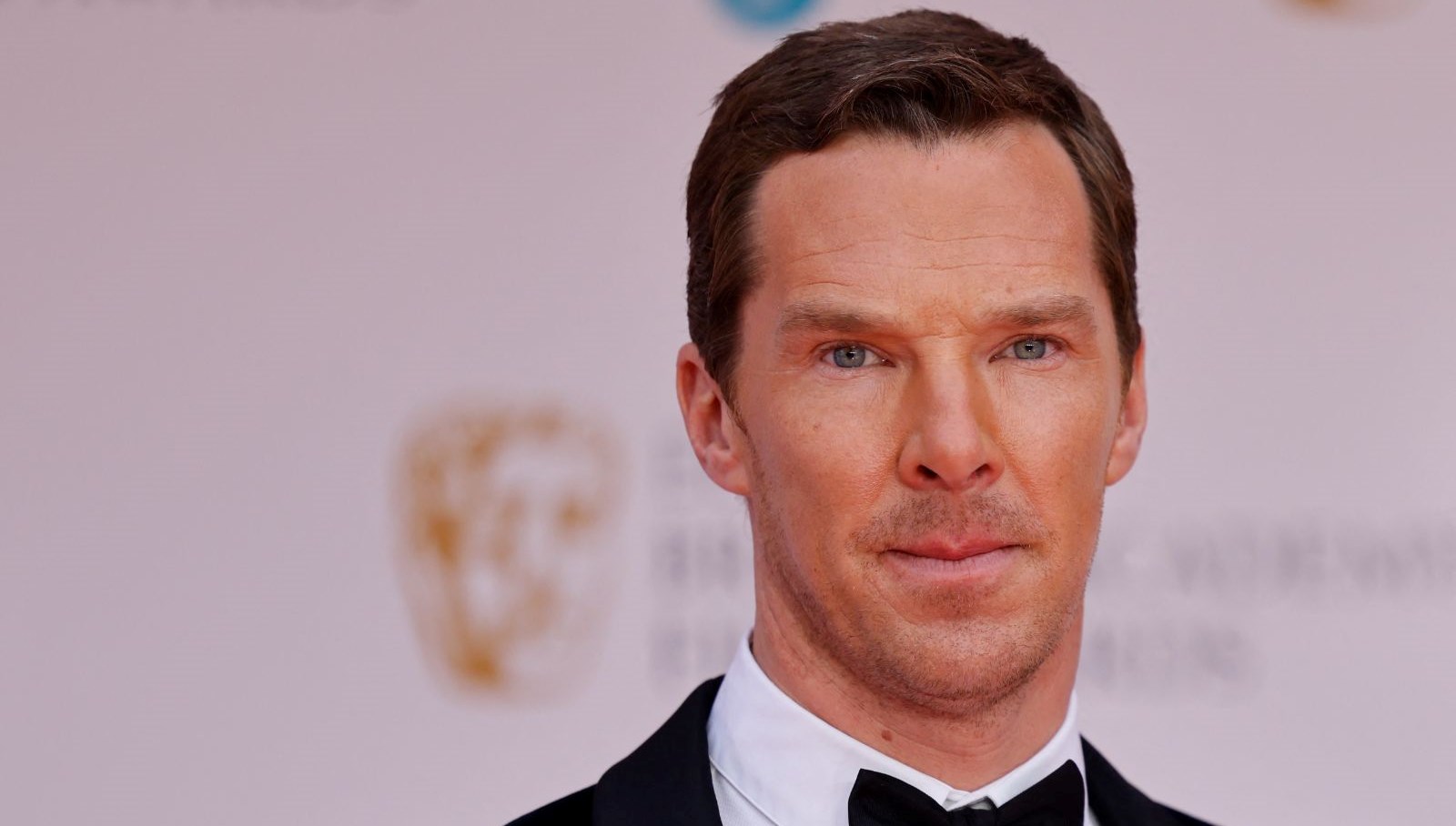Benedict Cumberbatch, "Blood on Snow" filminde: Tom Hardy projeden ayrıldı