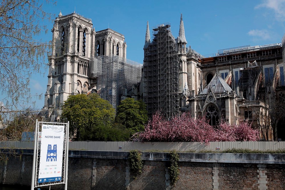 Paris’teki Notre Dame Katedrali’nin restorasyonu başlıyor - 2