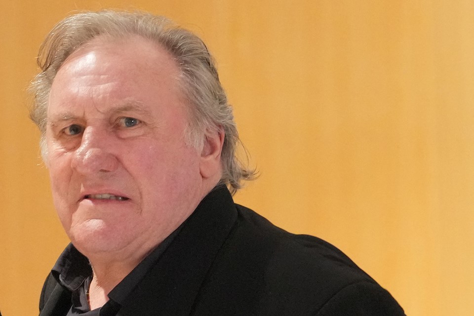 Gerard Depardieu cinsel saldırı davasında suçlu bulundu - 2