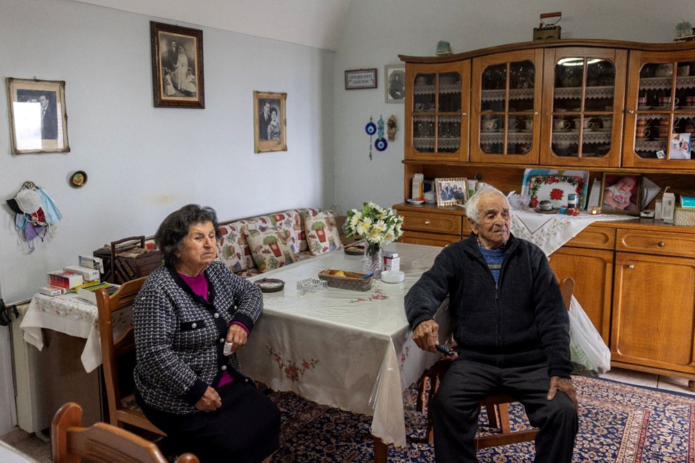 Santorini'nin yerlileri kaçmamakta kararlı: