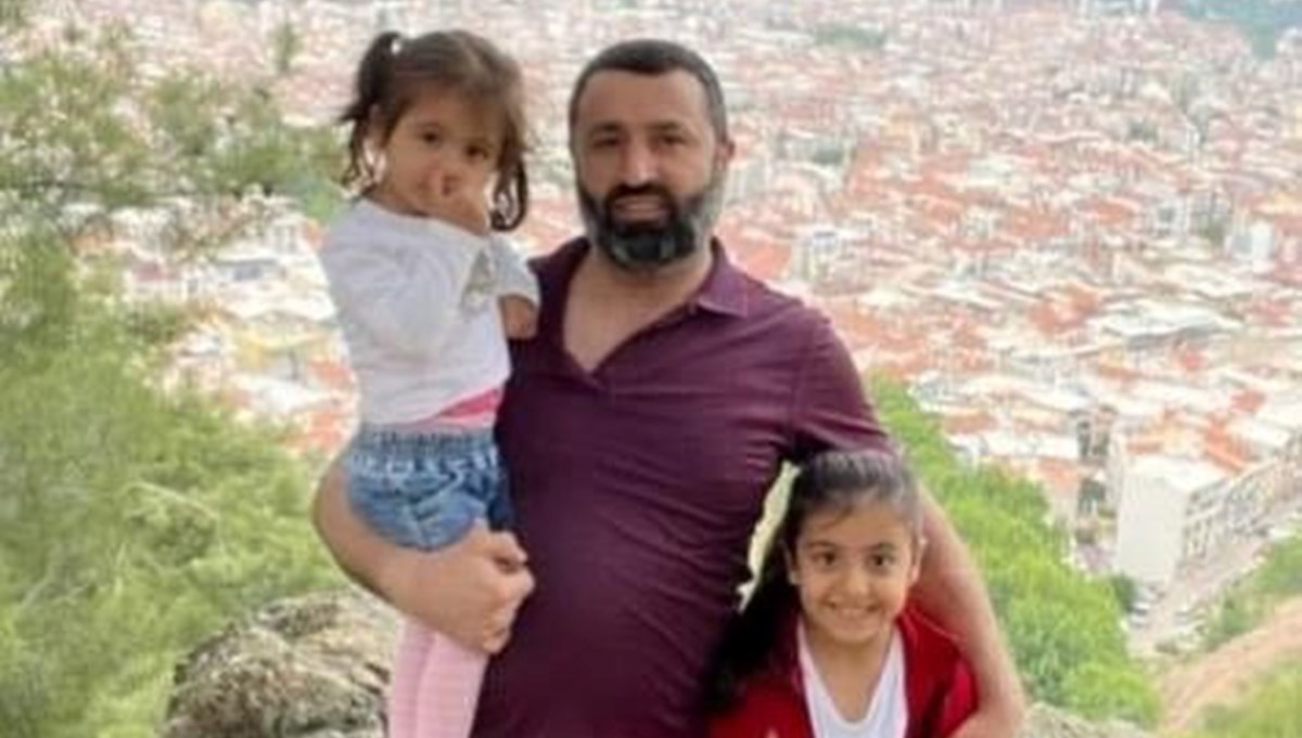 Manisa'da kayalıklardan düşen kişi hayatını kaybetti Manisa'da kayalıklardan düşen kişi hayatını kaybetti
