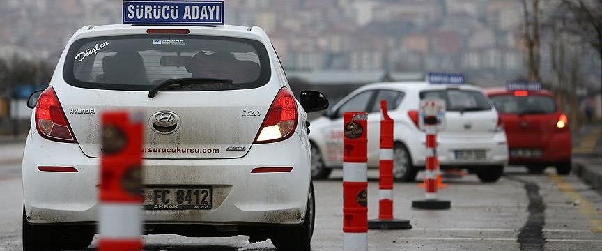 Surucu Adaylarini En Cok Duz Vites Ve Park Etme Zorladi Son Dakika Turkiye Haberleri Ntv Haber