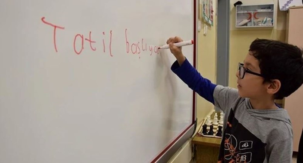 Ara tatil tarihleri: Okullar ne zaman kapanacak? Nisan ara tatili ayın kaçında başlayacak? - 2