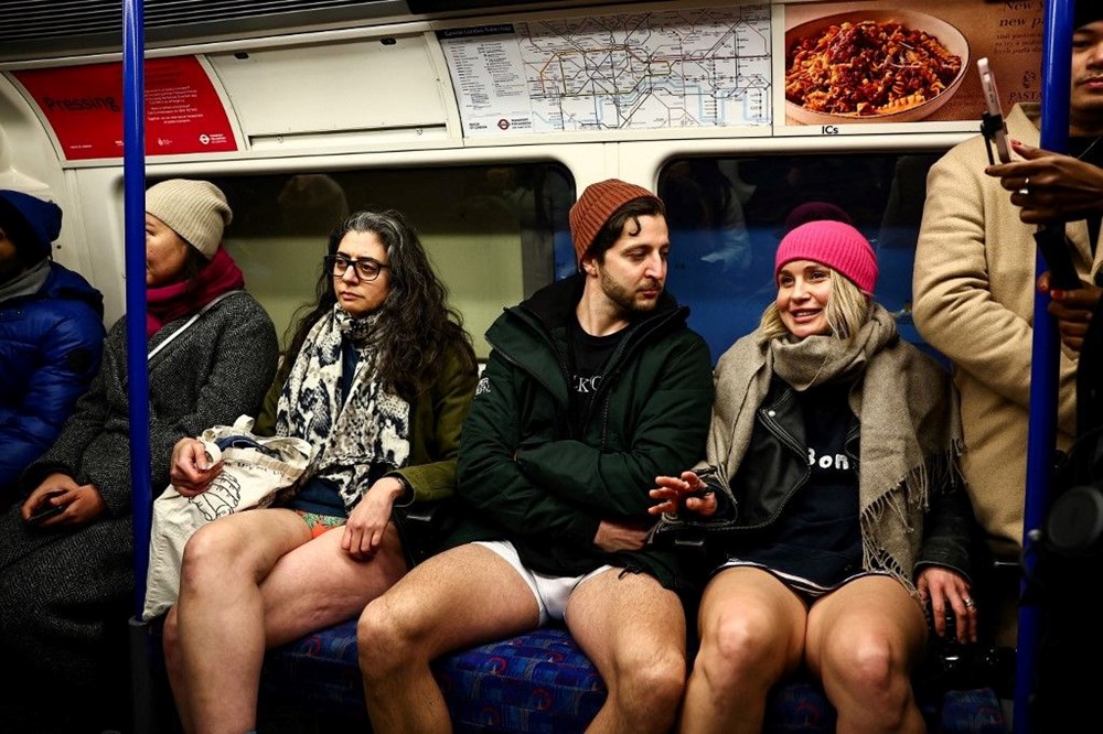 Londra'da Pantolonsuz Günü kutlaması - 11