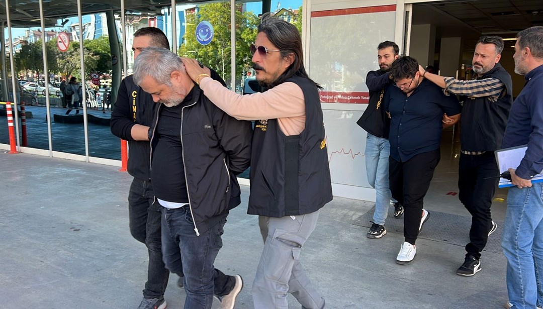 Galerici cinayetinde baba ve oğul tutuklandı
