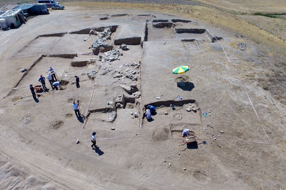 Urartuların ölü gömme gizemi çözülüyor (Van Gürpınar'da kazı çalışmaları) - 2