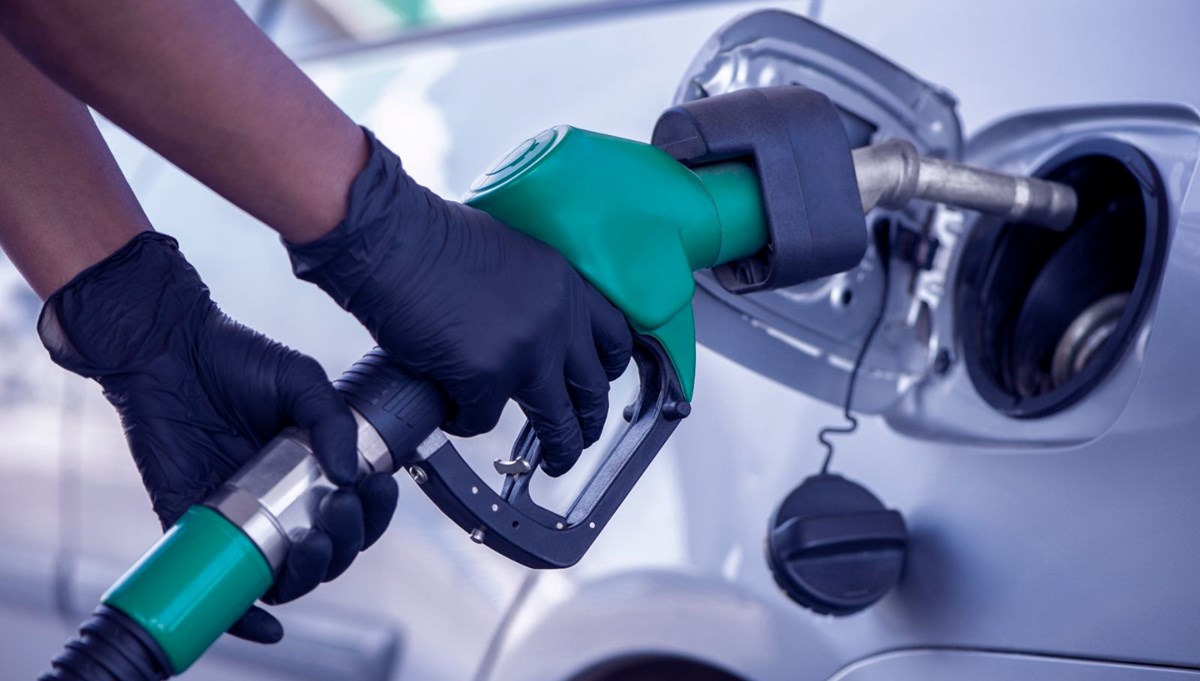 Benzin ve motorin 2023 güncel fiyatları (1 Şubat 2023 akaryakıt fiyatları)