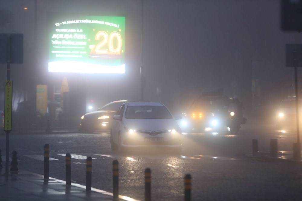 İstanbul ve Çanakkale’de göz gözü görmüyor: İki boğaz da transit geçişlere kapatıldı - 4