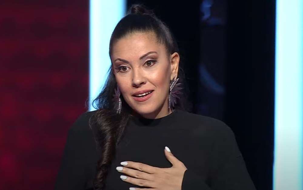 Nurseli İdiz'in Kızı Sahne Alıyor: Ses Türkiye'de Yıldız Aile Yarışması! 73 ItDQYYHBMkWDaK1Q6w MWQ