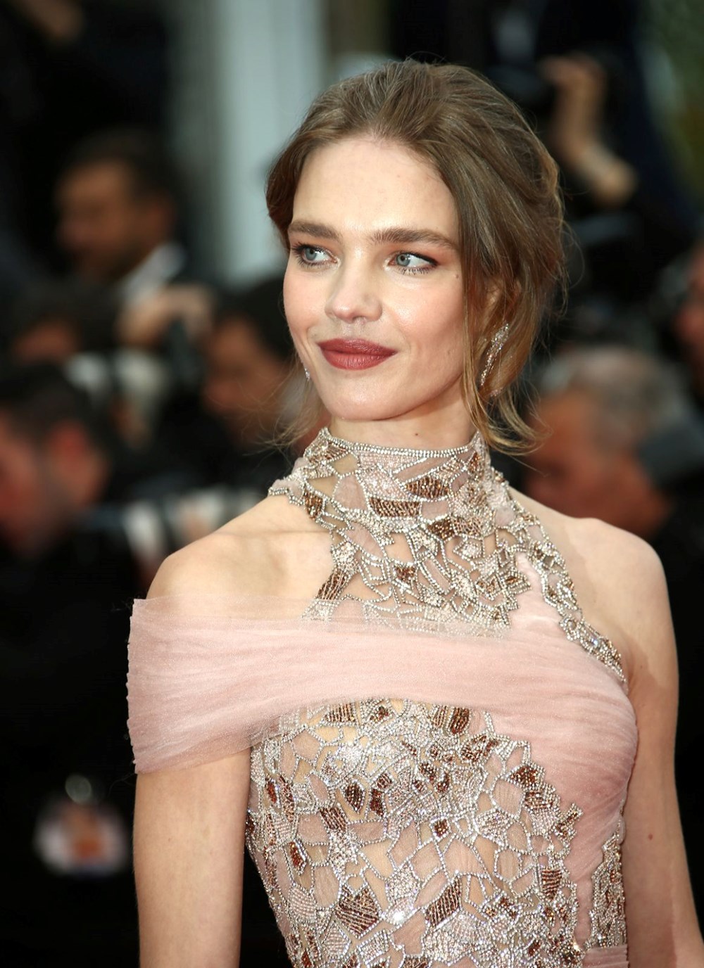 Rus model Natalia Vodianova evlatlık verilen kız kardeşiyle yıllar sonra buluştu - 2