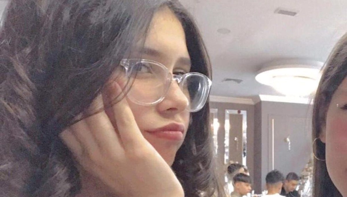 Beren Su'nun öldüğü asansör kazasında kusurlu bulunan 3 itfaiye personeli tutuklandı Beren Su'nun öldüğü asansör kazasında kusurlu bulunan 3 itfaiye personeli tutuklandı