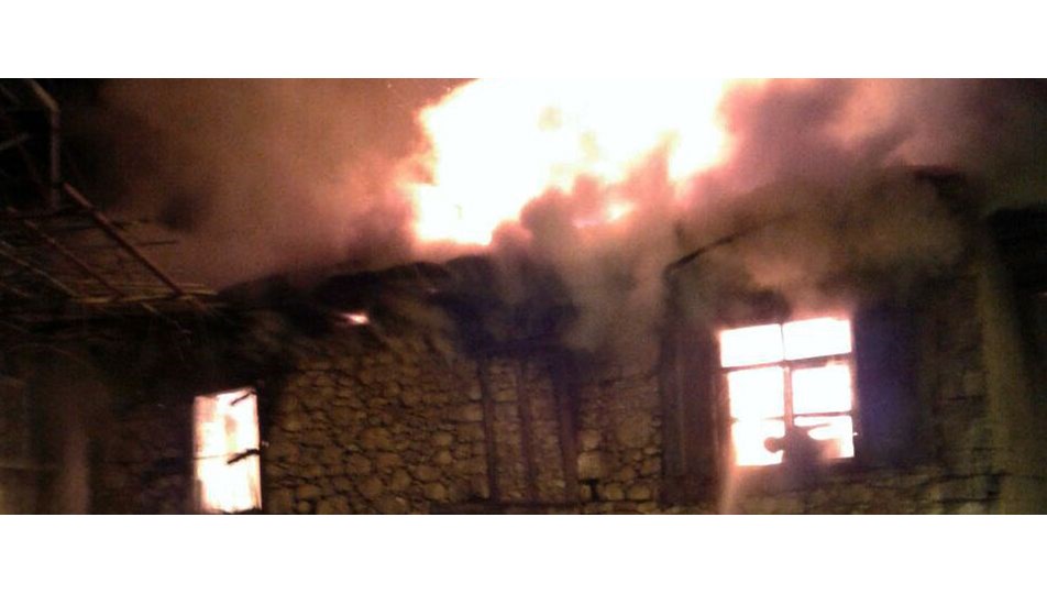 96 yaşındaki kadın evinde çıkan yangında öldü