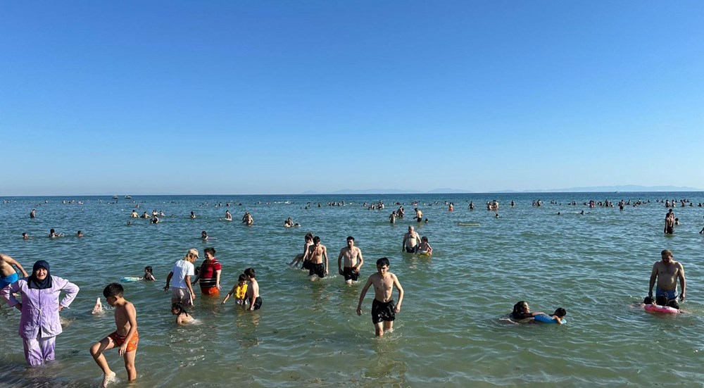 30 bin kişilik ilçe, yarım milyon kişiyi ağırladı: 450 ton çöp toplandı - 6