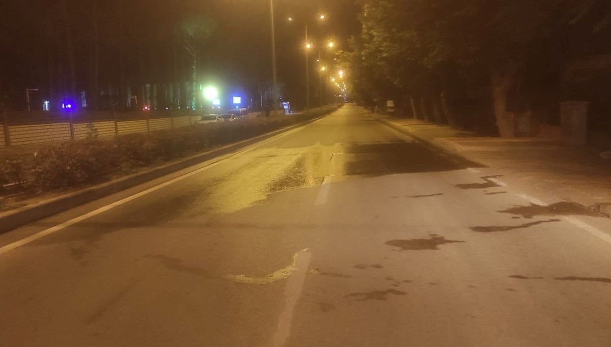 Motosikletten düşen 15 yaşındaki çocuk hayatını kaybetti Motosikletten düşen 15 yaşındaki çocuk hayatını kaybetti