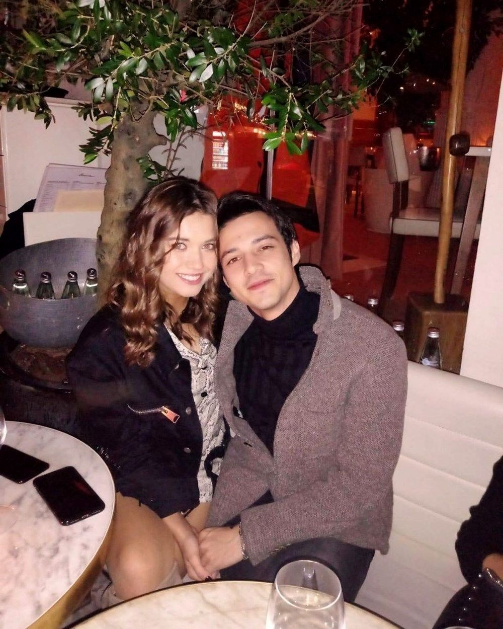 Afra Saraçoğlu ayrılık söylentilerine cevap verdi - 6