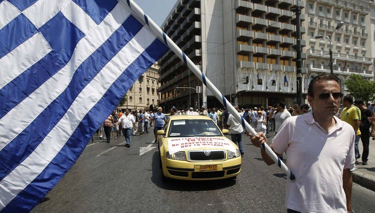 Yunanistan'da taksici grevi Yunanistan'da taksici grevi