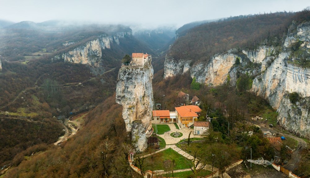 Dünyanın en tehlikeli yerleri: Yer çekimine meydan okuyorlar - 27