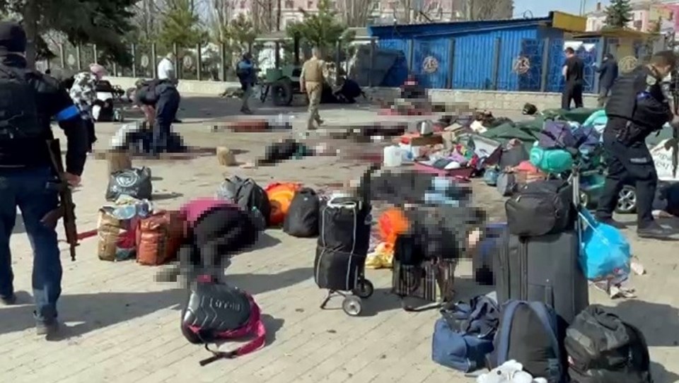 Rusya'nın tren istasyonunu İskender füzesi ile vurmasının ardından en az 30 kişi öldü.