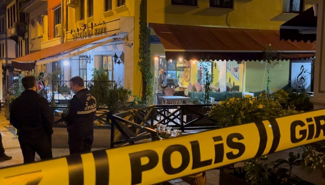 Mekana alınmayınca rastgele etrafa ateş açtı