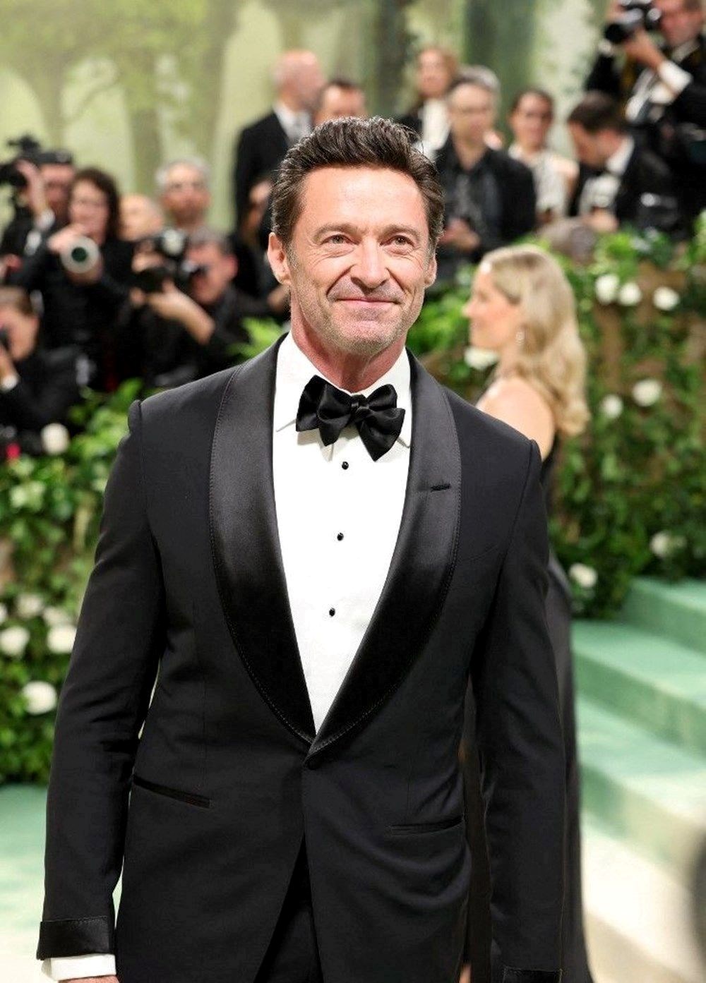 Hugh Jackman'ın Şaşırtıcı Dönüşümü: Yeni Rolü İçin Tanınmaz Hale Geldi 75 J2PiiDS2BUeoDRWJOKsAoA