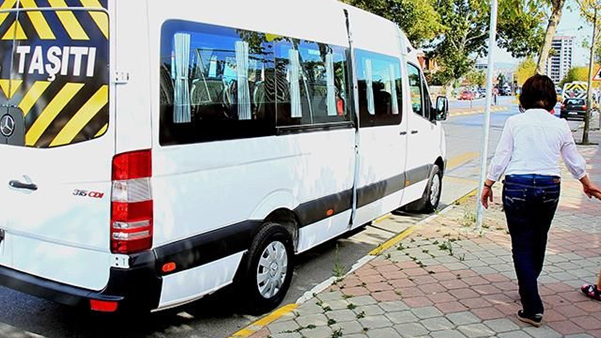 okul servislerinde yas tartismasi ntv