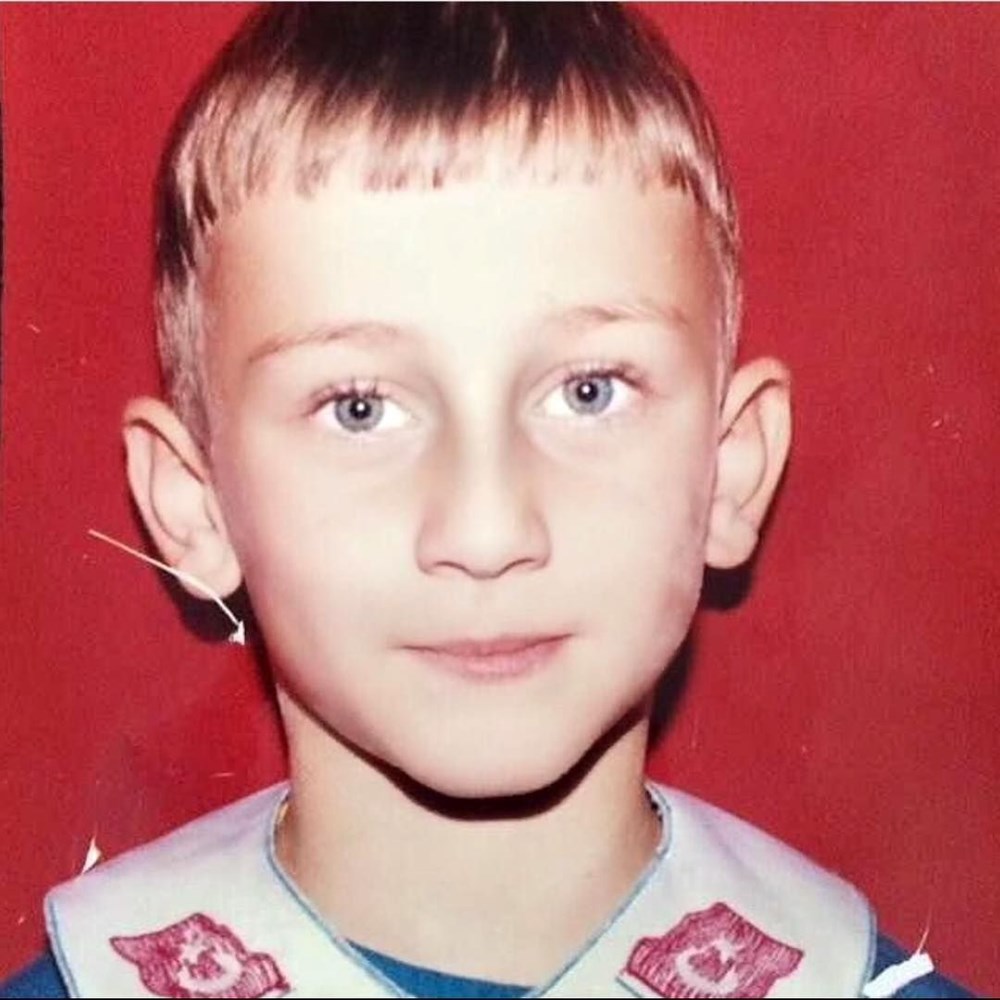Ünlü isim geçmişe götürdü: "Oyuncu olacağını nasıl anlamadın" (Ünlülerin çocukluk ve gençlik halleri) - 526