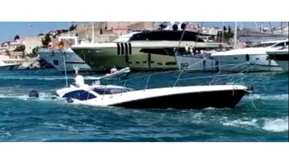 Çeşme açıklarında kurtarma operasyonu
