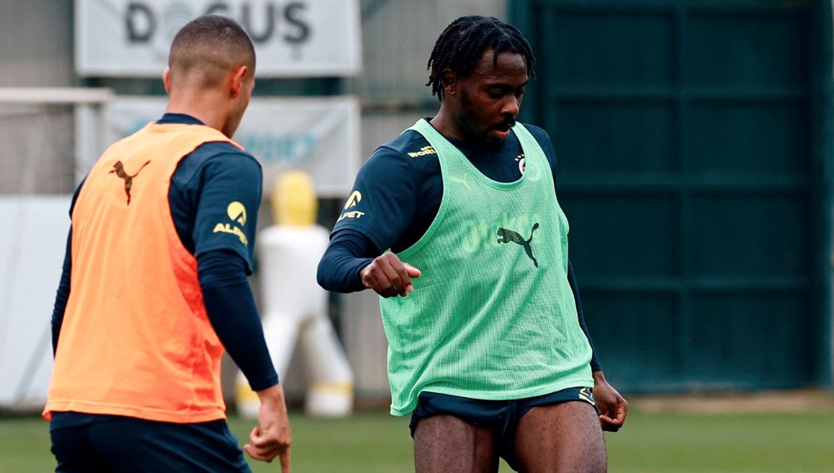 Fenerbahçe'de Osayi-Samuel iyileşti Fenerbahçe'de Osayi-Samuel iyileşti
