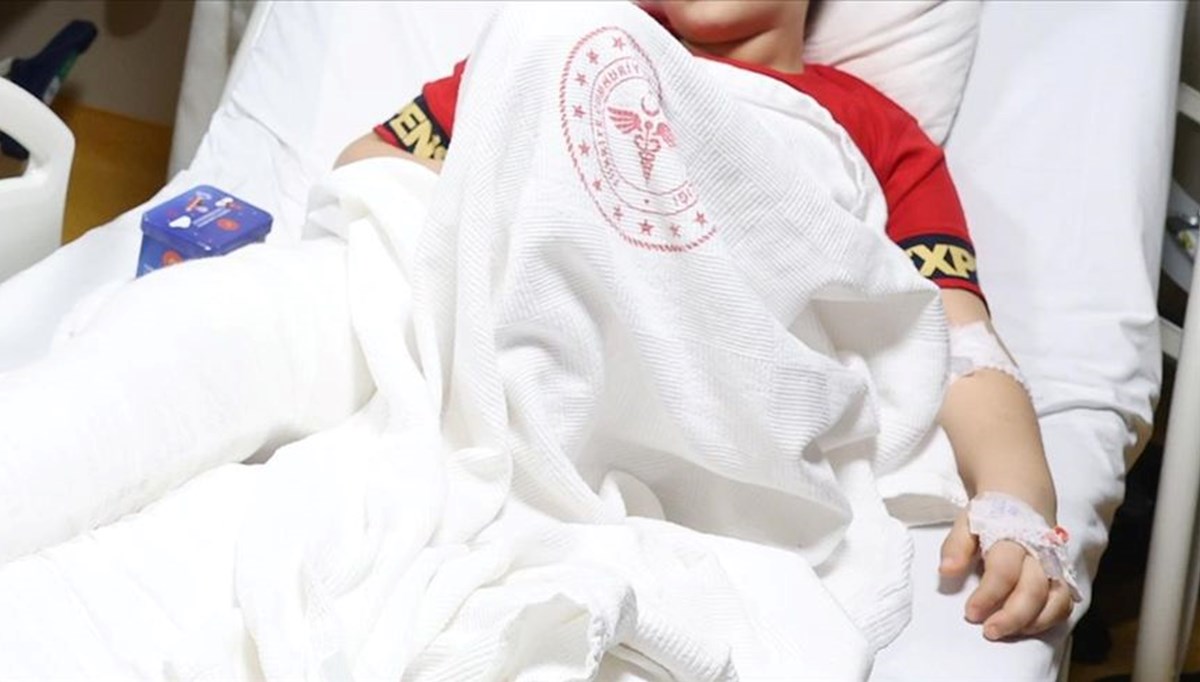 İstanbul'daki hastanelerde 1020 depremzedenin tedavisi sürüyor İstanbul'daki hastanelerde 1020 depremzedenin tedavisi sürüyor