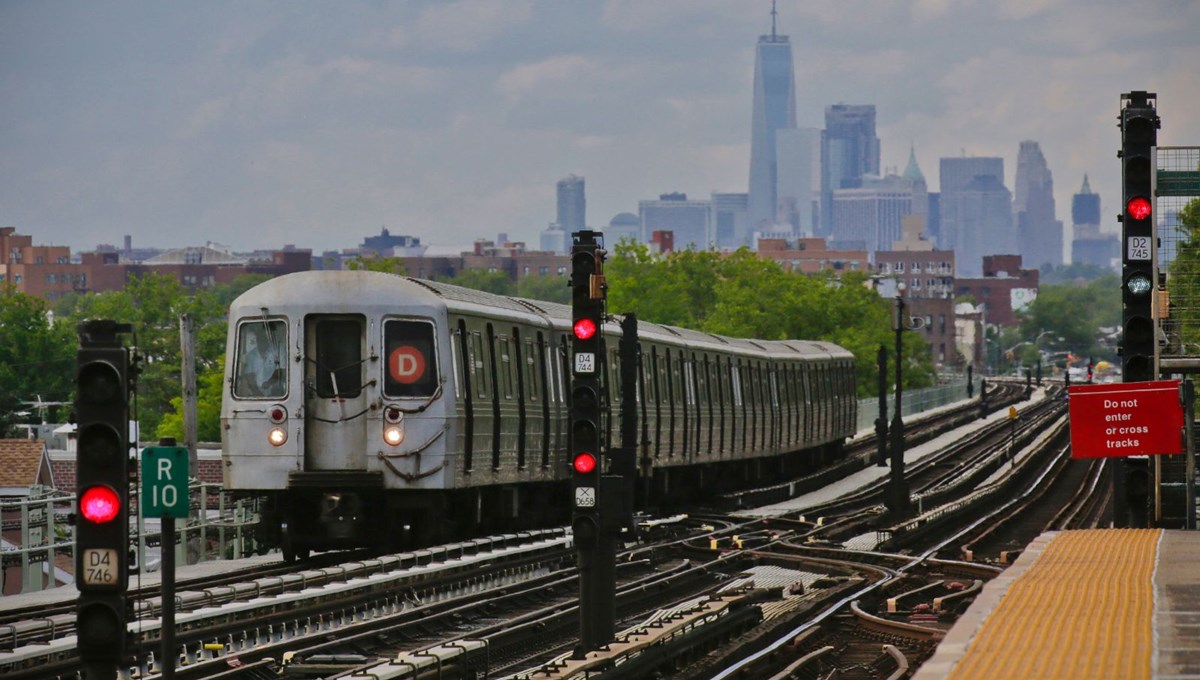 “Metro sörfü” can aldı