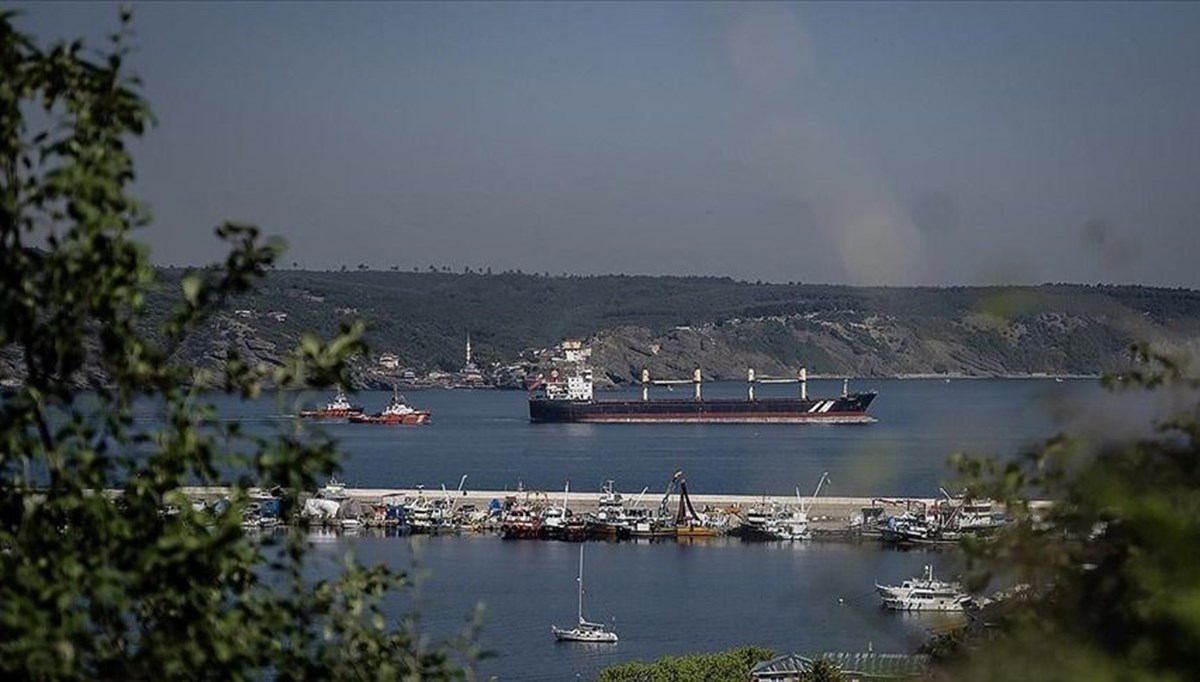 Boğaz gemi trafiği çift yönlü kapatılıyor Boğaz gemi trafiği çift yönlü kapatılıyor