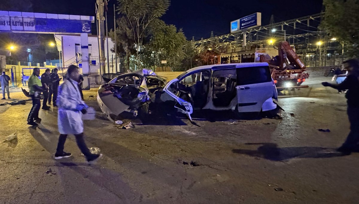 Gaziantep'te feci kaza: 5 kişi öldü