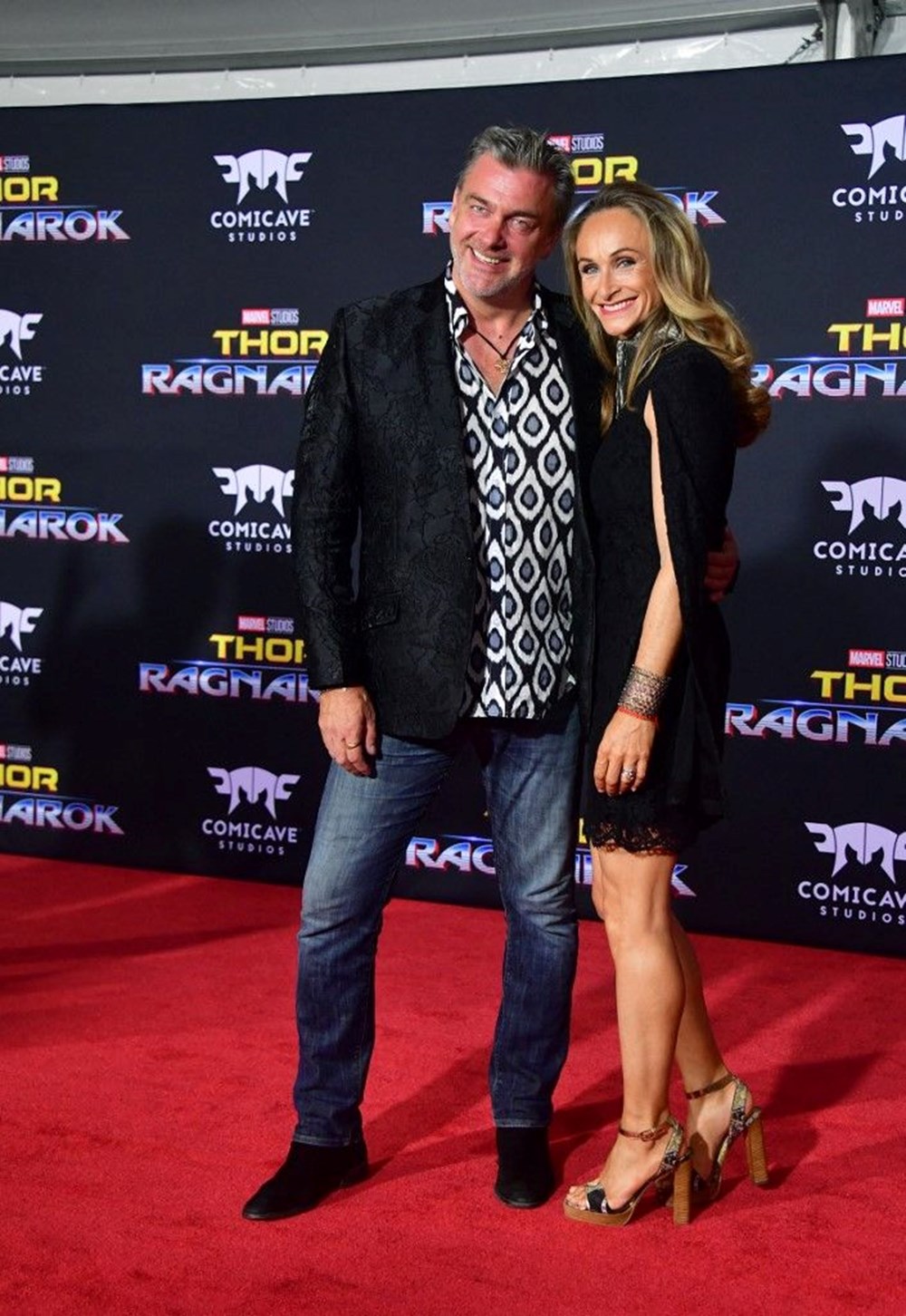 Thor ve Star Wars yıldızı Ray Stevenson hayatını kaybetti - 4