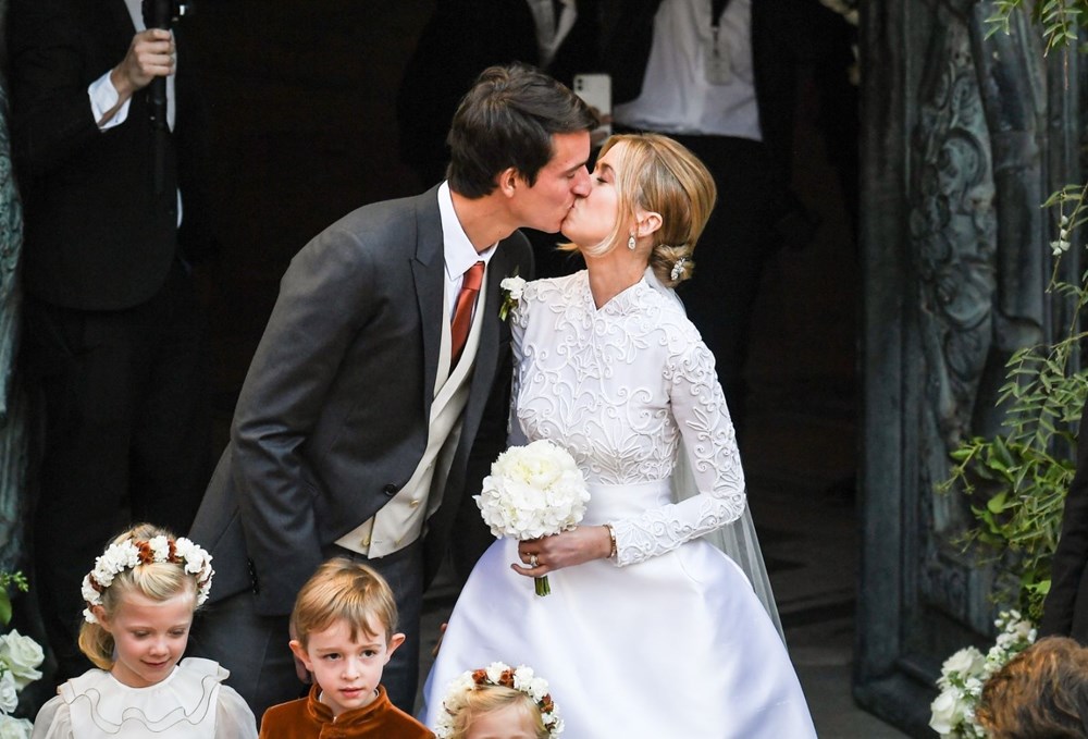 Dünyanın en zengin üçüncü kişisinin oğlu Alexandre Arnault evlendi