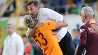 Galatasaray, Alanya'dan 3 puanla dönüyor