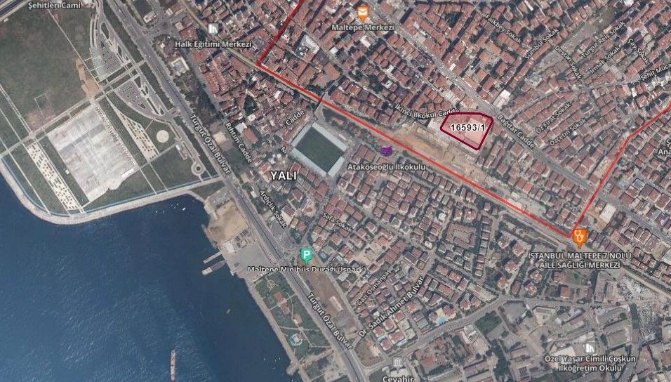 İstanbul'daki dev arsa satılıyor