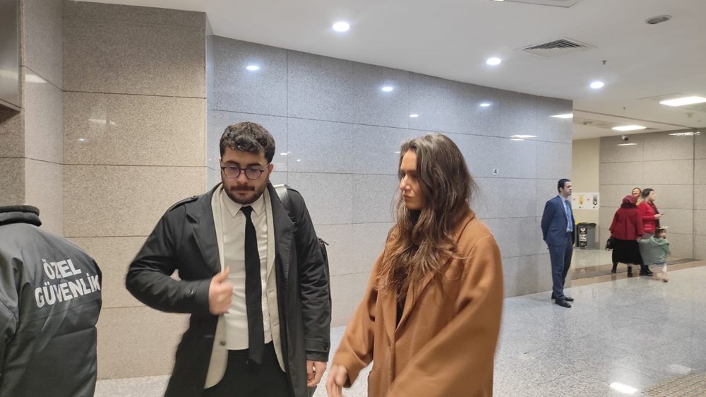 Eda Taşpınar mescitte poz vermesi nedeniyle ifade verdi - 2