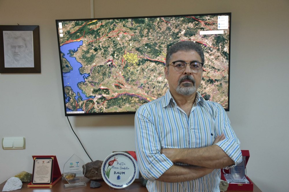 Transfer fayı tehdidi! Balıkesir depreminden sonra iki ilçeye işaret etti - 4