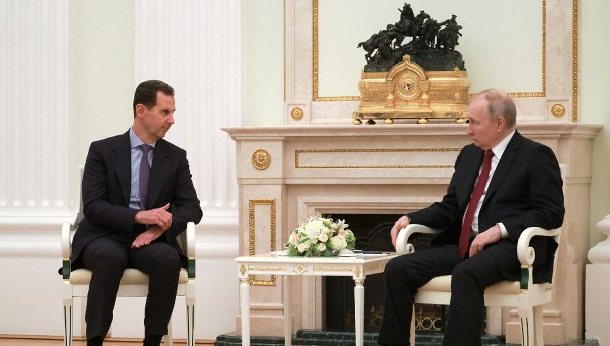 Putin Moskova'da Esad ile bir araya geldi Putin Moskova'da Esad ile bir araya geldi