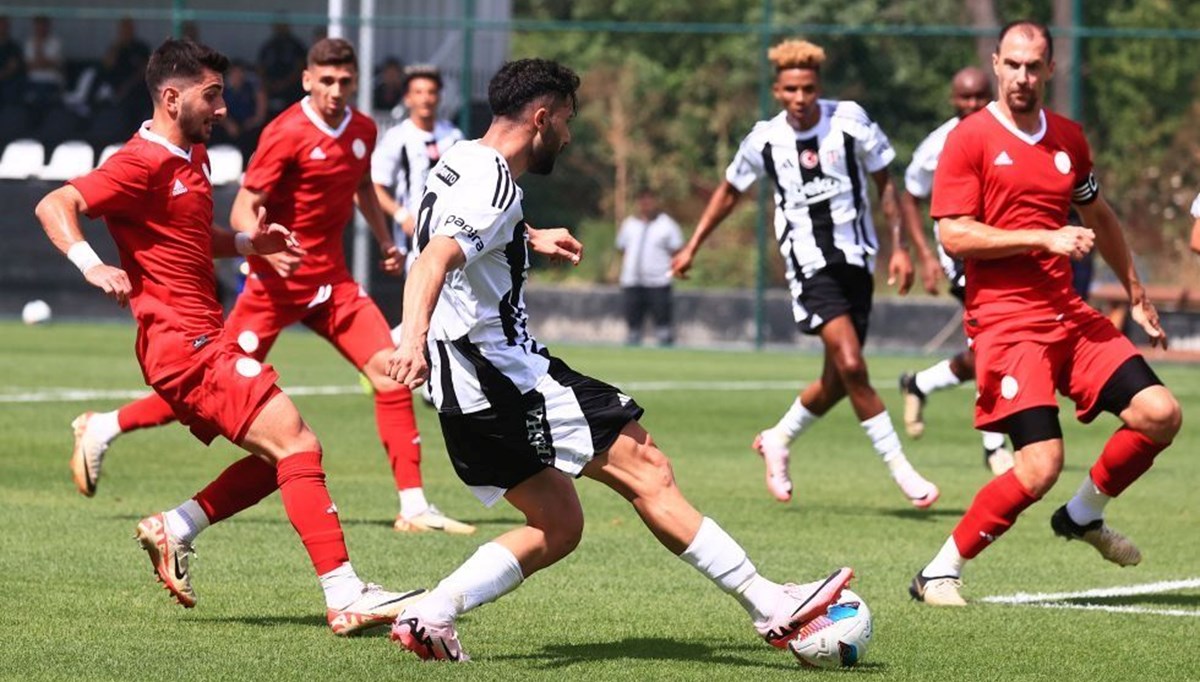 Nevzat Demir Tesisleri’nde sessiz prova | Beşiktaş: 0 - Ümraniyespor: 0