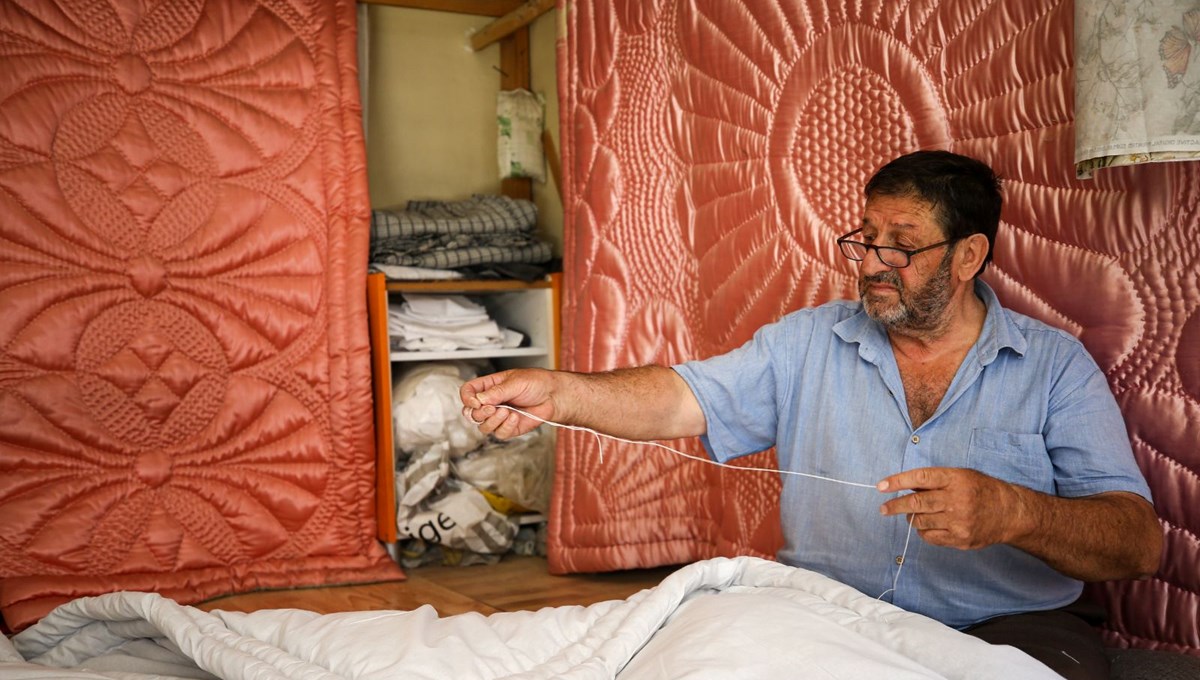 Meslekte 59 yılı geride bıraktı: Şimdi yetiştirecek çırak bulamıyor