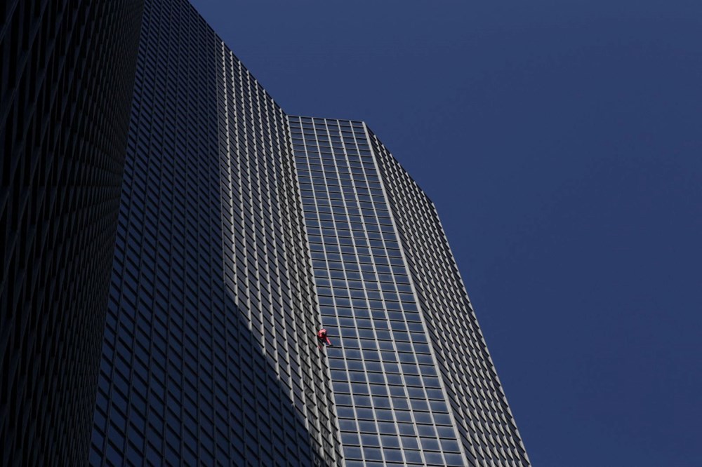 Fransız Örümcek Adam 60. yaşını böyle kutladı - 6