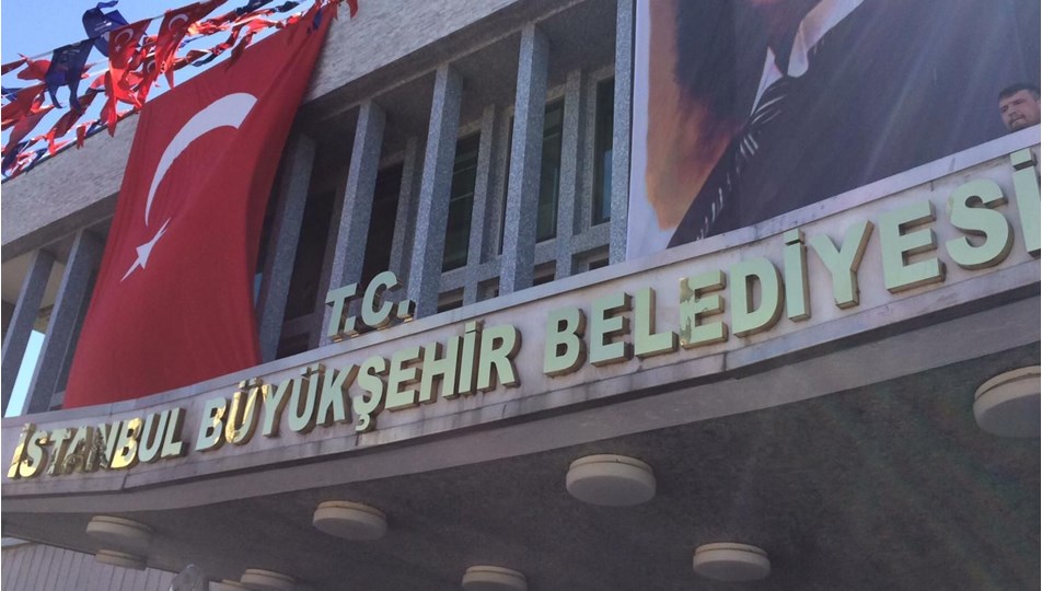 İBB binasına 'T.C.' ibaresi eklendi
