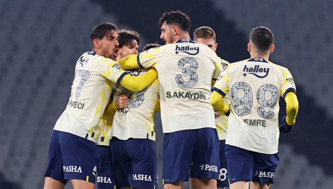 Fenerbahçe'nin eski yıldızından olay sözler: "O gitmeden milli takıma dönmem!"