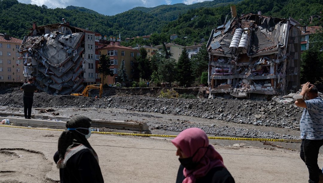 Türkiye'yi Sarsacak Yaz Selleri Uyarısı: 6 Bölgede Felaket Riski!